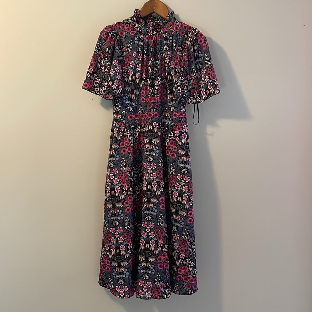Julia Jordan pink and blue floral midi length dress size 6. short sleeve